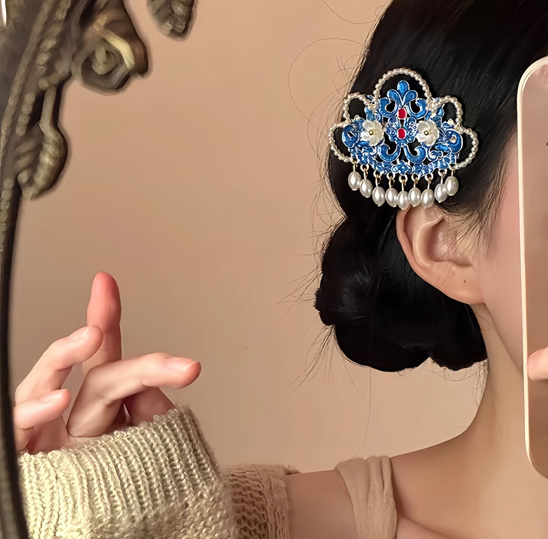 Ruri no Kumo Hair Clip